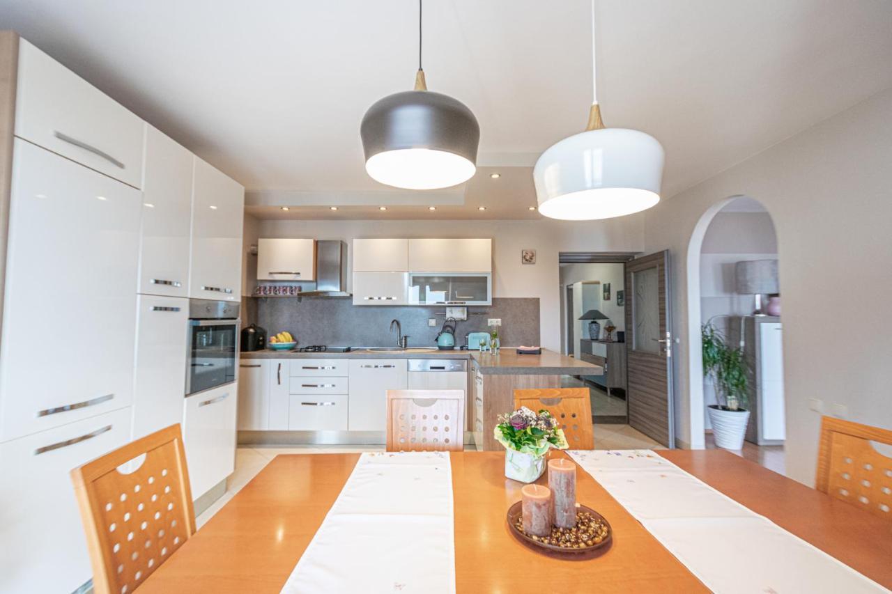 Two-Bedroom Apartment In Crikvenica Xcvii المظهر الخارجي الصورة