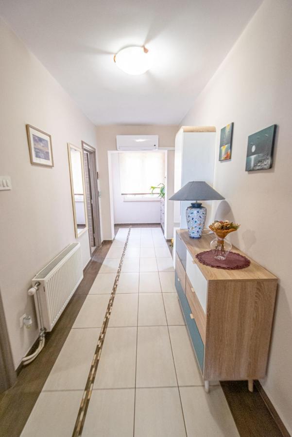 Two-Bedroom Apartment In Crikvenica Xcvii المظهر الخارجي الصورة