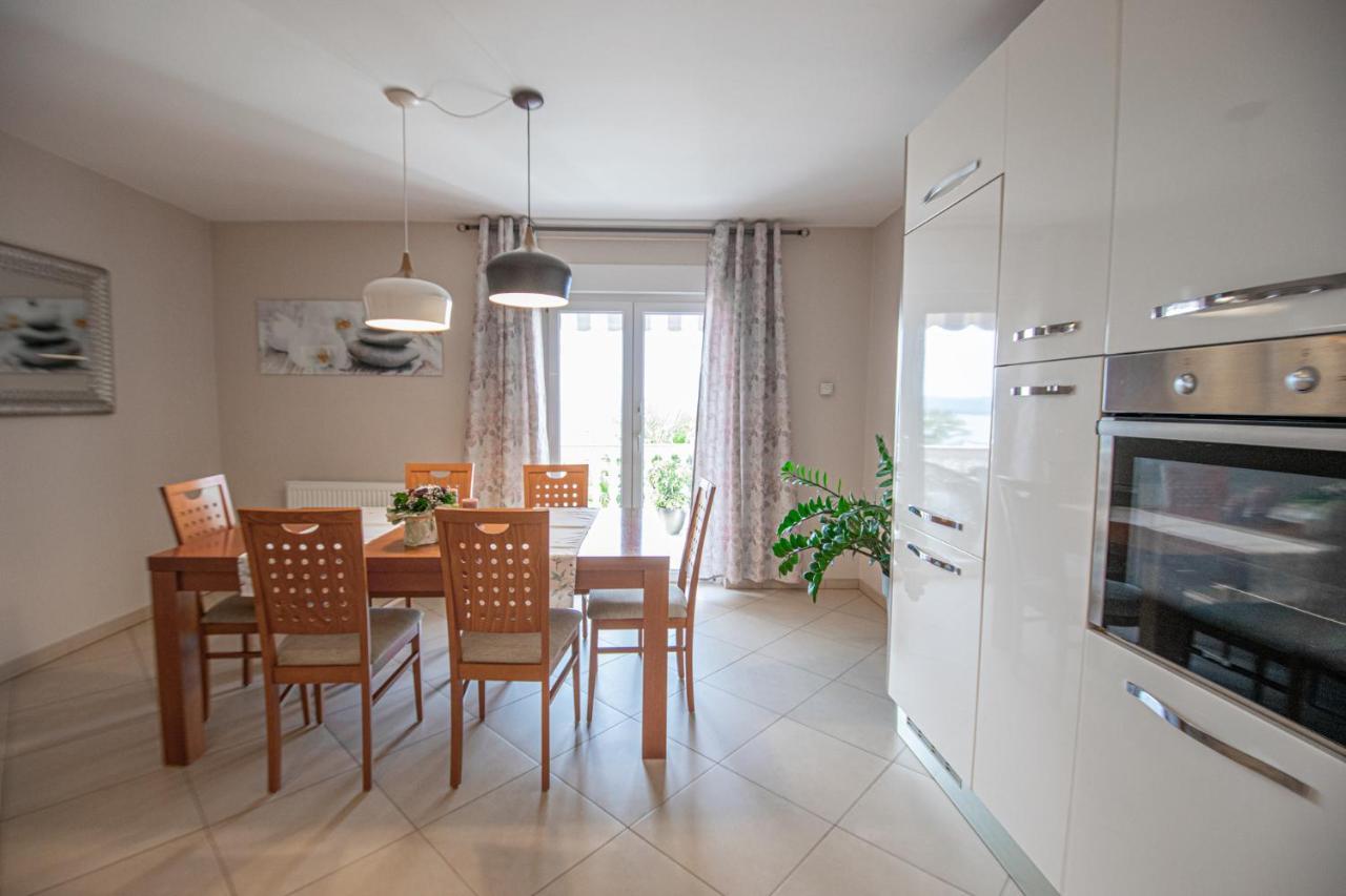 Two-Bedroom Apartment In Crikvenica Xcvii المظهر الخارجي الصورة